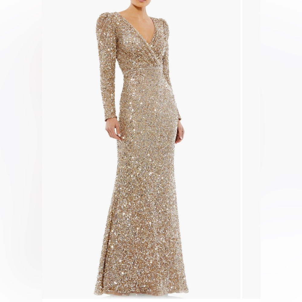 NWT Mac Duggal long sleeve sequin trumpet gown size 14